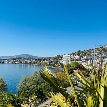 Evasion Lakefront In Montreux